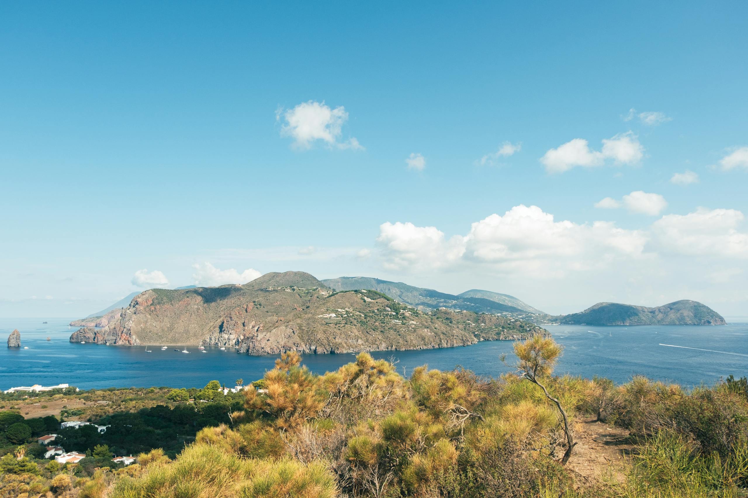 Panarea i panorama Wysp Liparyjskich